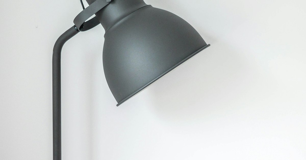 Iluminação certa para o home office
